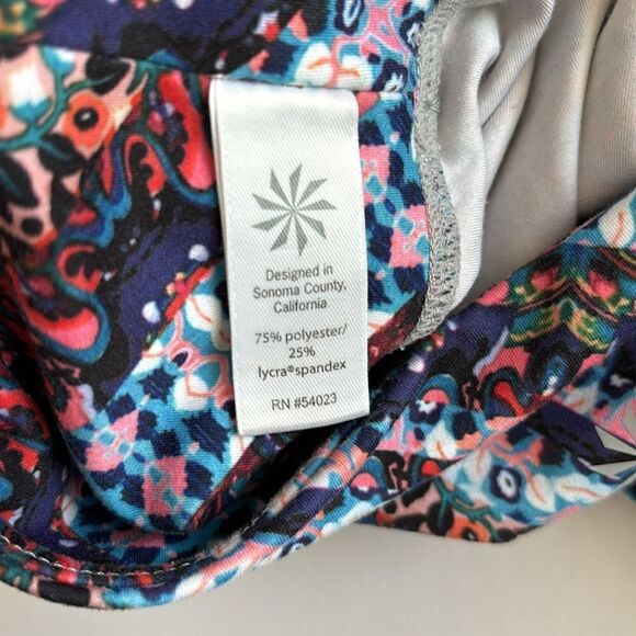 Athleta Floral Shorts Size Small - Picture 8 of 9
